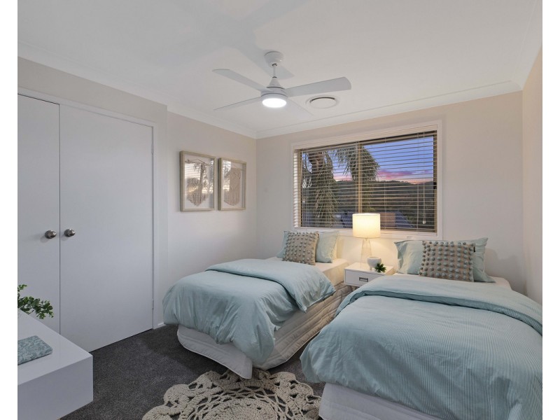 64 Henzel Road, Green Point NSW 2251