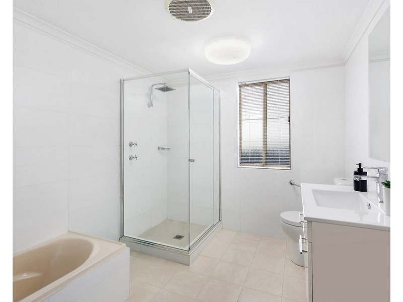 4/280 Terrigal Drive, Terrigal NSW 2260