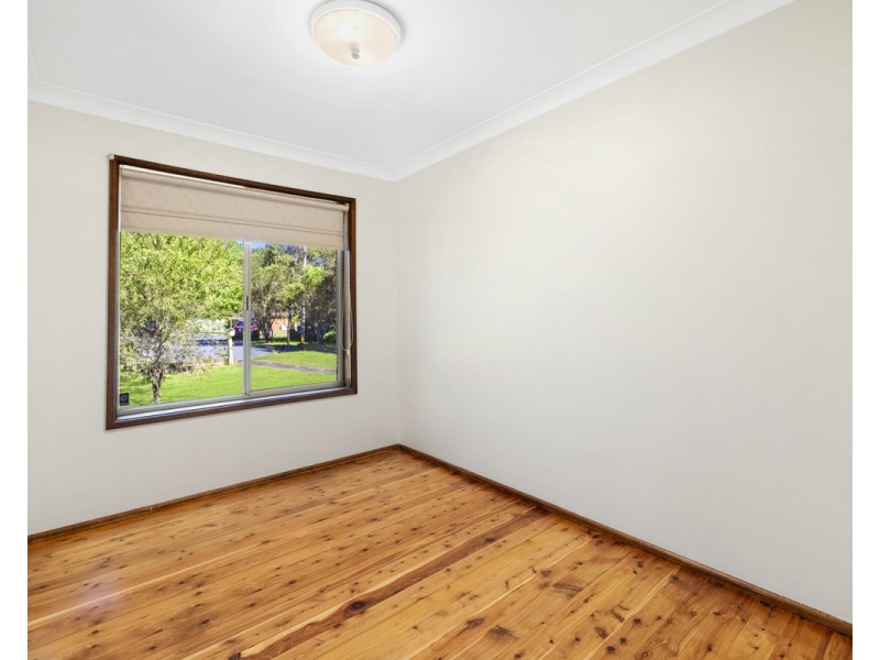 12 Veronica Crescent, Wyoming NSW 2250