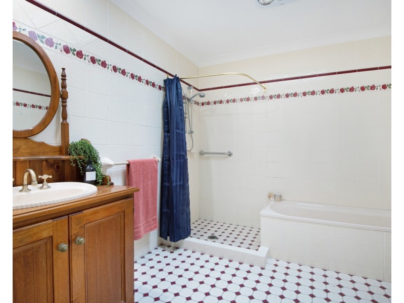 18/16-20 Alex Close, Ourimbah NSW 2258