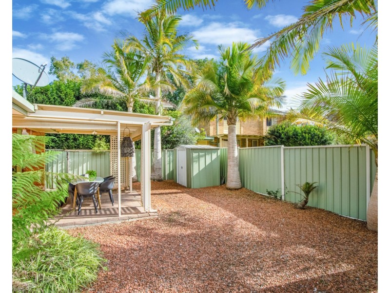 18/16-20 Alex Close, Ourimbah NSW 2258