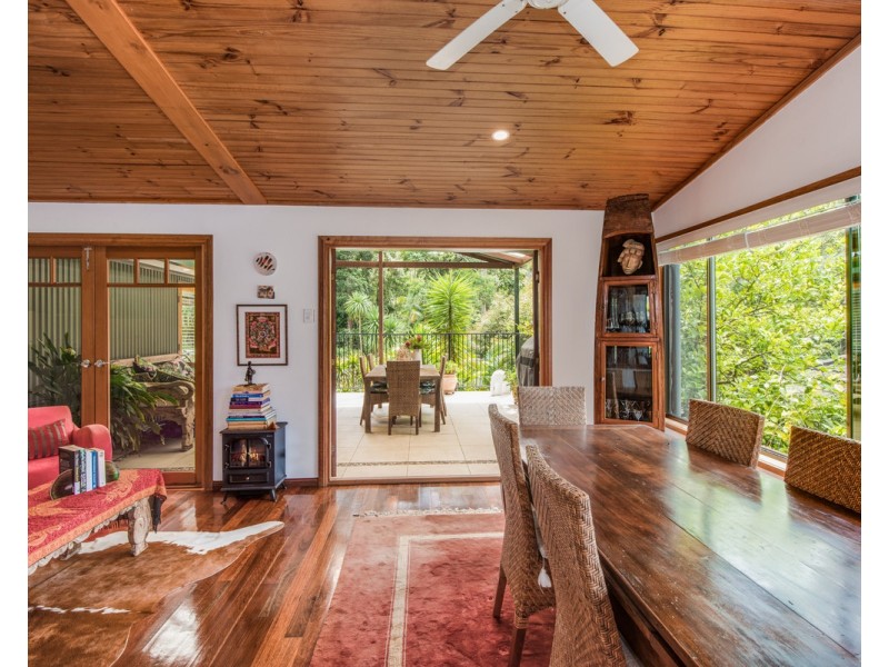 26 Karwin Avenue, Springfield NSW 2250