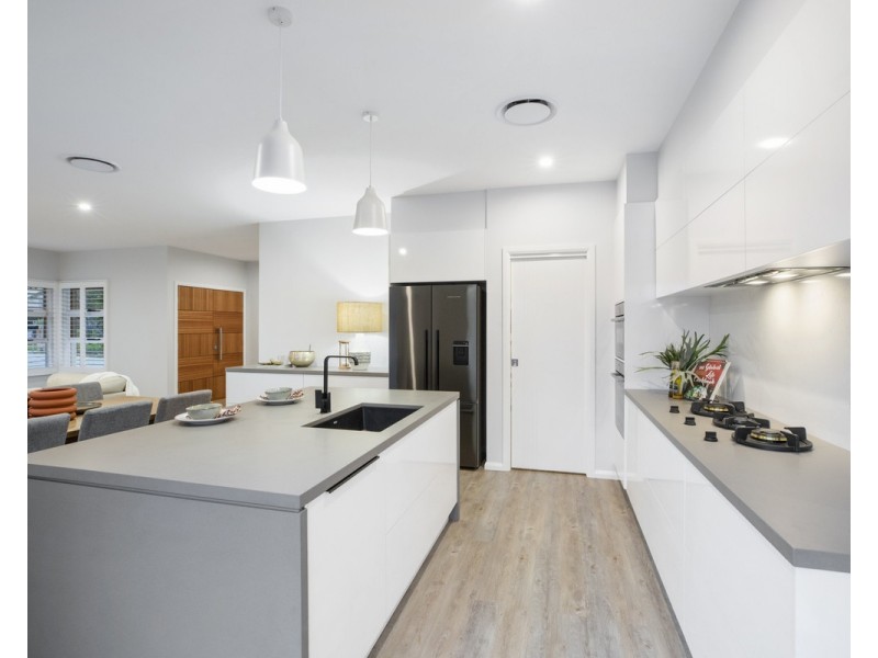 9 Bellbrook Close, Green Point NSW 2251