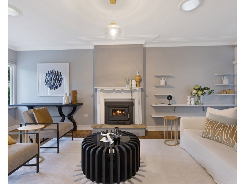 54 Serpentine Road, Erina Heights NSW 2260