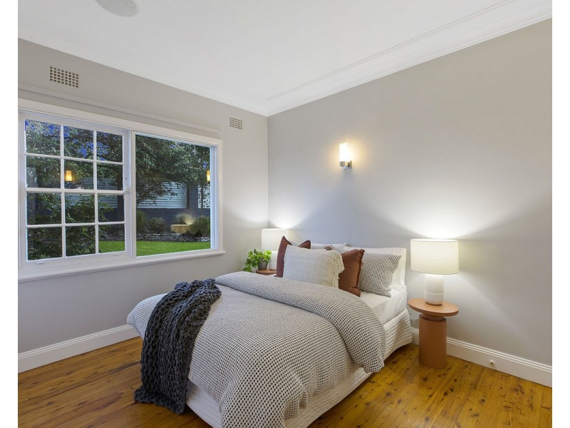 54 Serpentine Road, Erina Heights NSW 2260