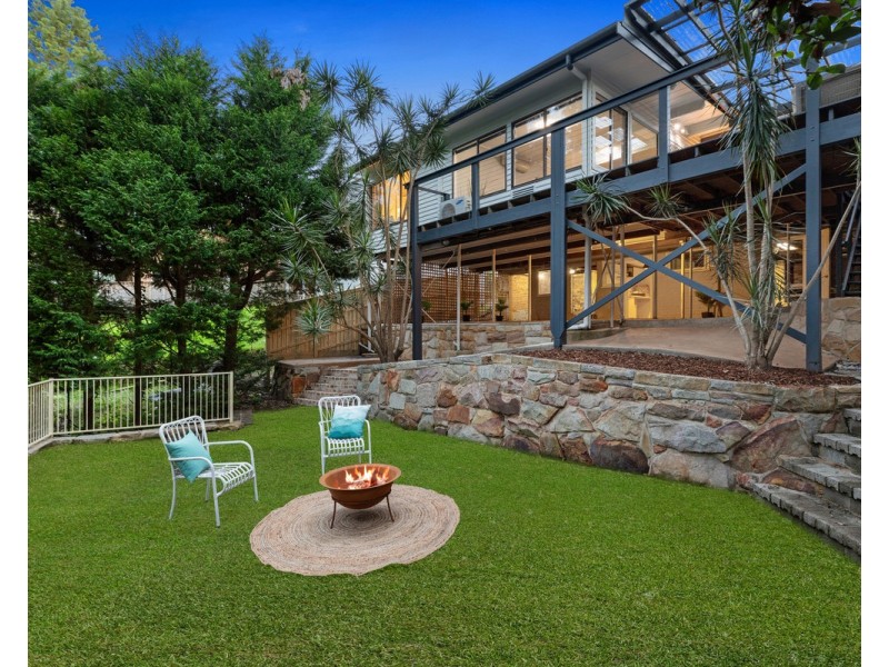 54 Serpentine Road, Erina Heights NSW 2260