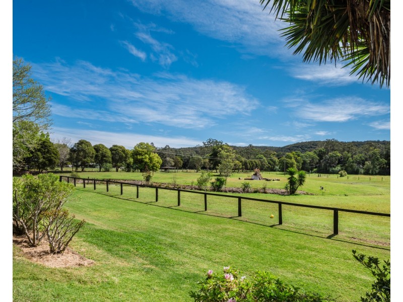 69 Ourimbah Creek Road, Ourimbah NSW 2258