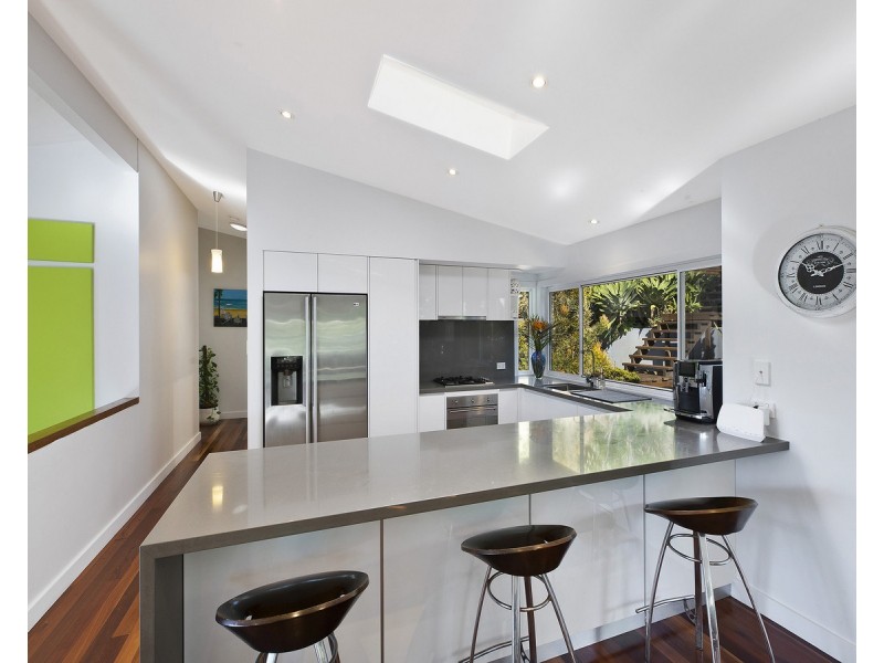 19 Hibiscus Avenue, North Avoca NSW 2260