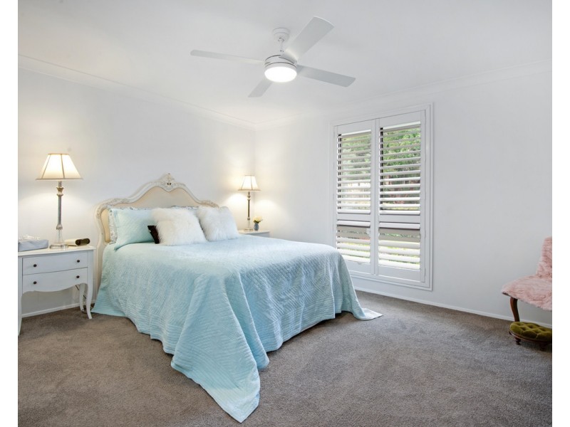 4 Small Street, Wyoming NSW 2250