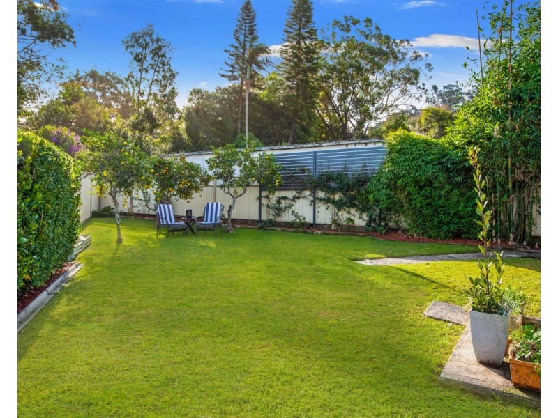 4 Small Street, Wyoming NSW 2250