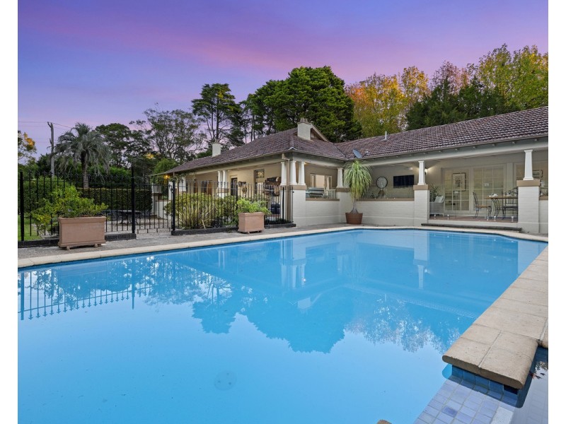 9 The Ridgeway, Lisarow NSW 2250