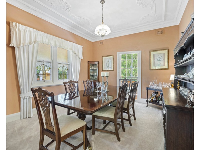 9 The Ridgeway, Lisarow NSW 2250