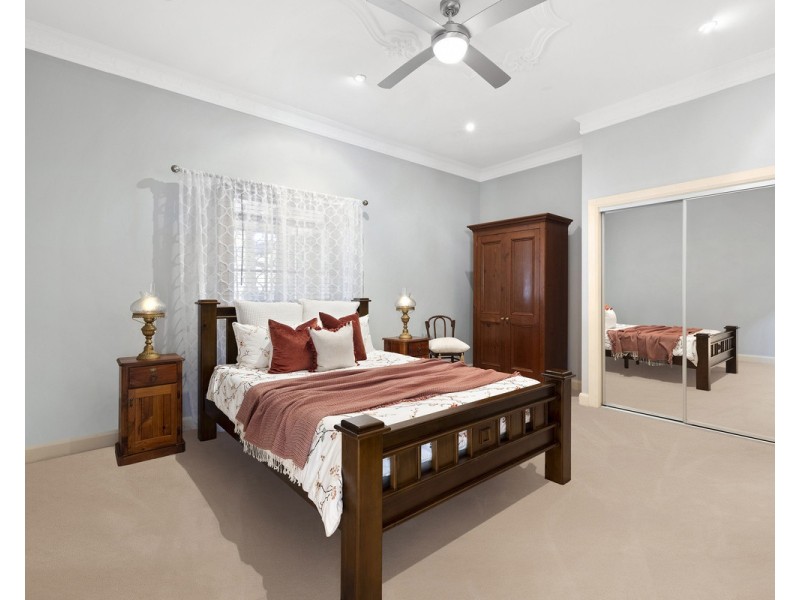 9 The Ridgeway, Lisarow NSW 2250