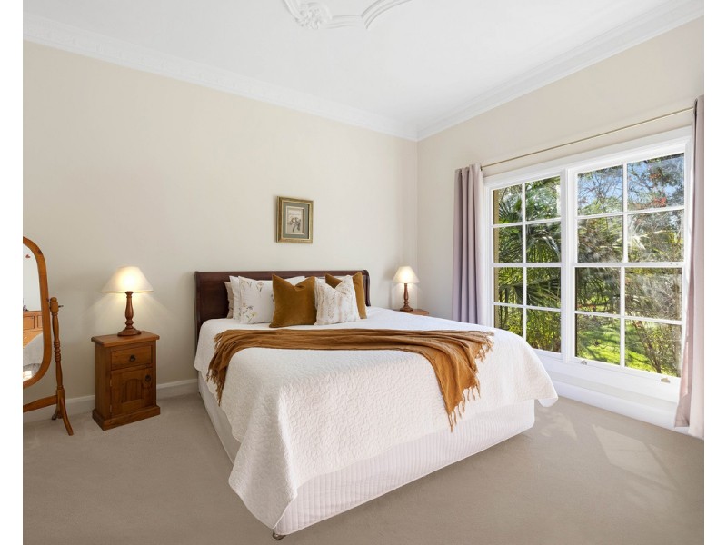 9 The Ridgeway, Lisarow NSW 2250
