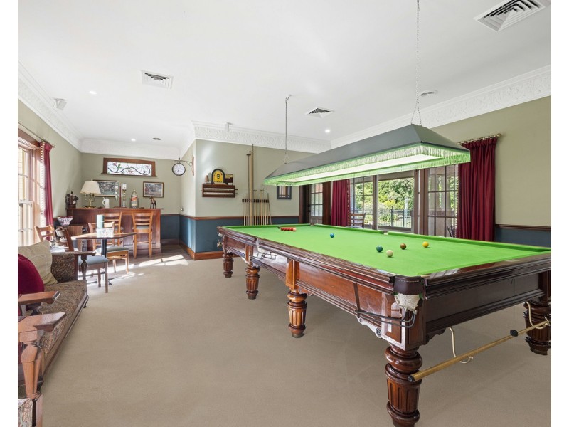 9 The Ridgeway, Lisarow NSW 2250