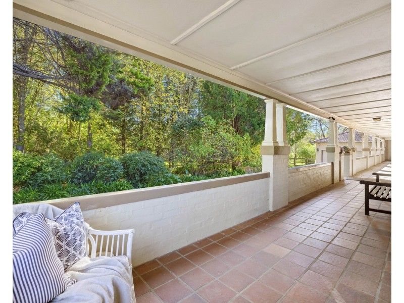 9 The Ridgeway, Lisarow NSW 2250