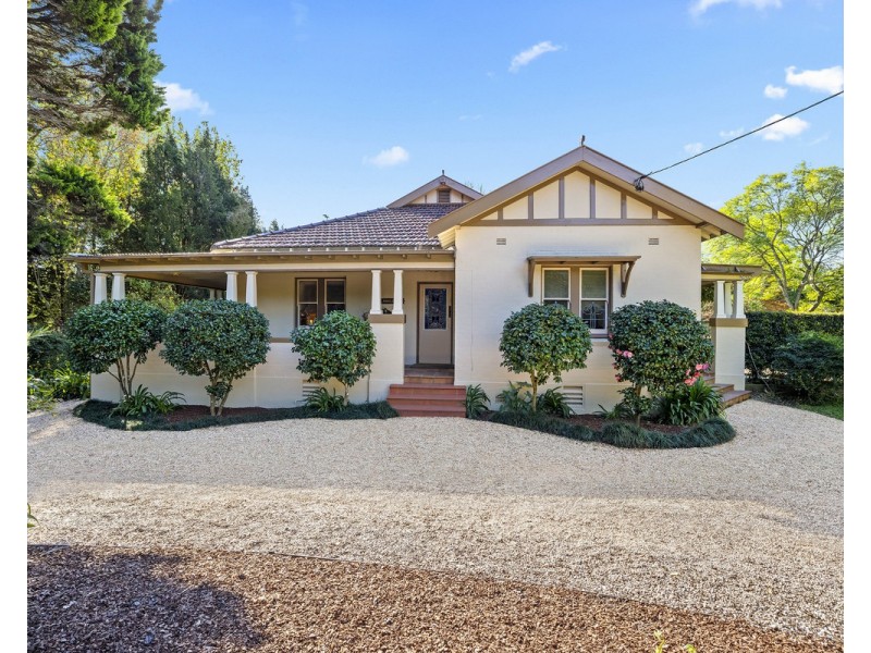 9 The Ridgeway, Lisarow NSW 2250