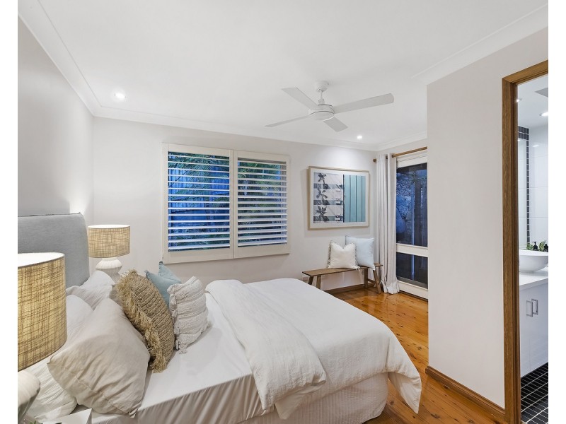 5 Leonie Parade, Green Point NSW 2251