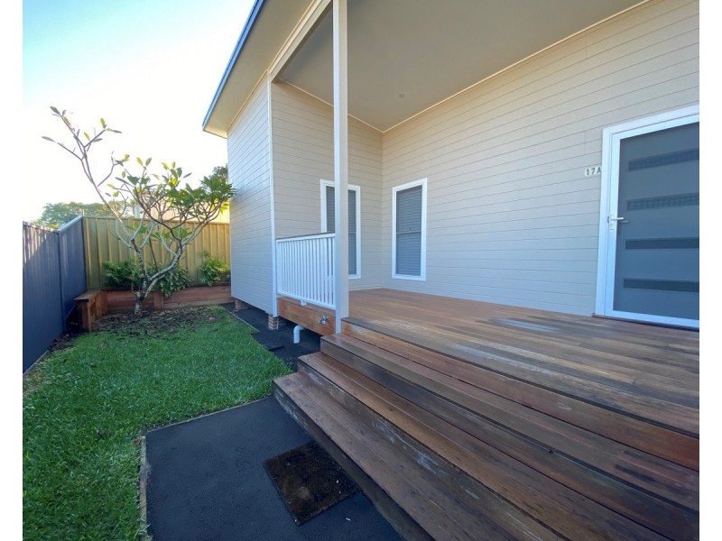 17a Welcome Street, Woy Woy NSW 2256