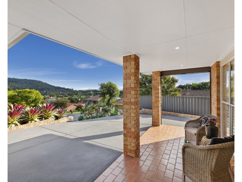 27 White Cedar Close, Green Point NSW 2251