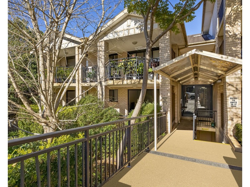 1/49 Dwyer Street, North Gosford NSW 2250