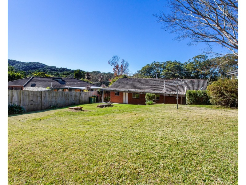 4 Marshdale Road, Springfield NSW 2250