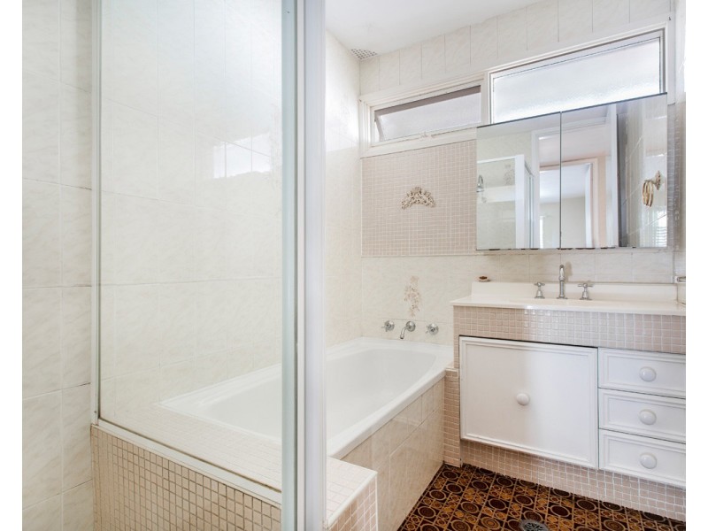 21 Empire Bay Drive, Kincumber NSW 2251