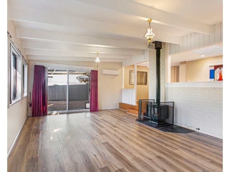 21 Empire Bay Drive, Kincumber NSW 2251