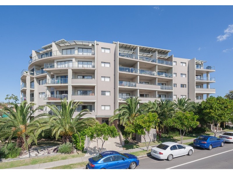 19/18-24 Torrens Ave, The Entrance NSW 2261