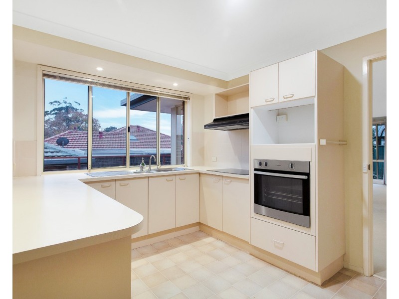 2/5 Florence Avenue, Point Frederick NSW 2250