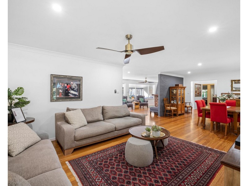 35 Erina Valley Road, Erina NSW 2250