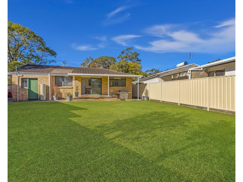 2 Kimberley Street, Gorokan NSW 2263