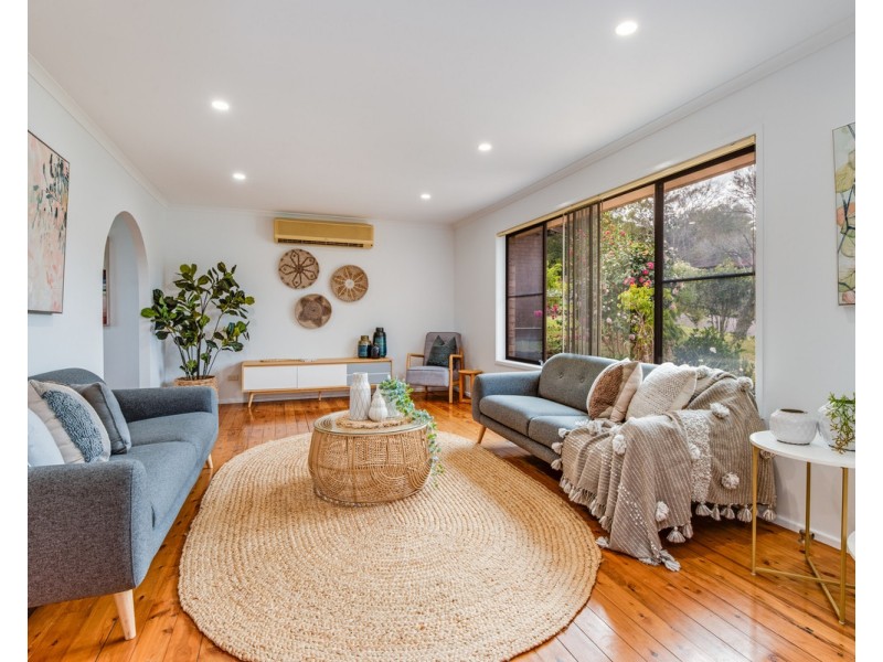 6 Darryl Road, Wyoming NSW 2250