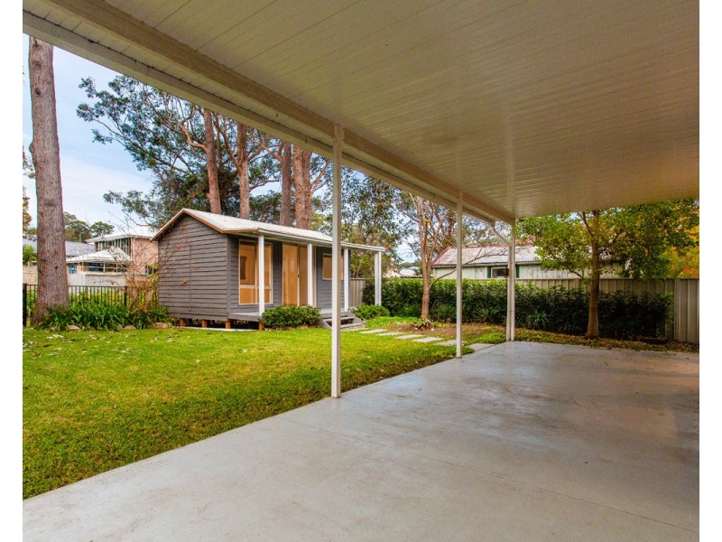54 Patrick Crescent, Saratoga NSW 2251