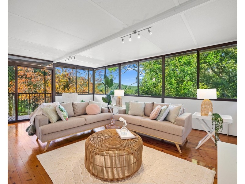 6 Gregory Street, Wyoming NSW 2250