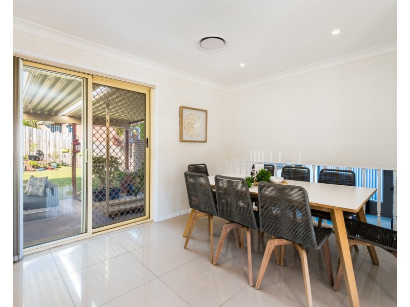 8 Crestview Place, Lisarow NSW 2250