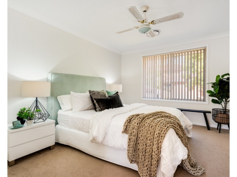 8 Crestview Place, Lisarow NSW 2250