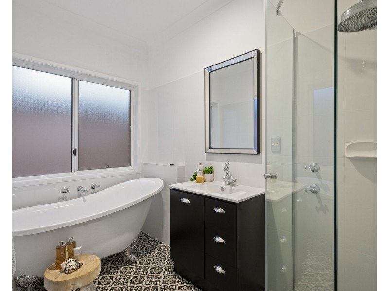 14 Bronzewing Drive, Erina NSW 2250