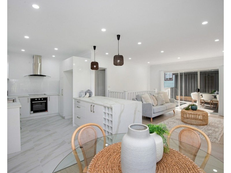 9 Kimpton Place, Wyoming NSW 2250