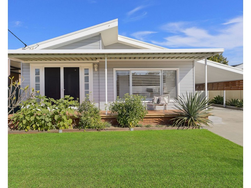 25 Coogee Avenue, The Entrance North NSW 2261