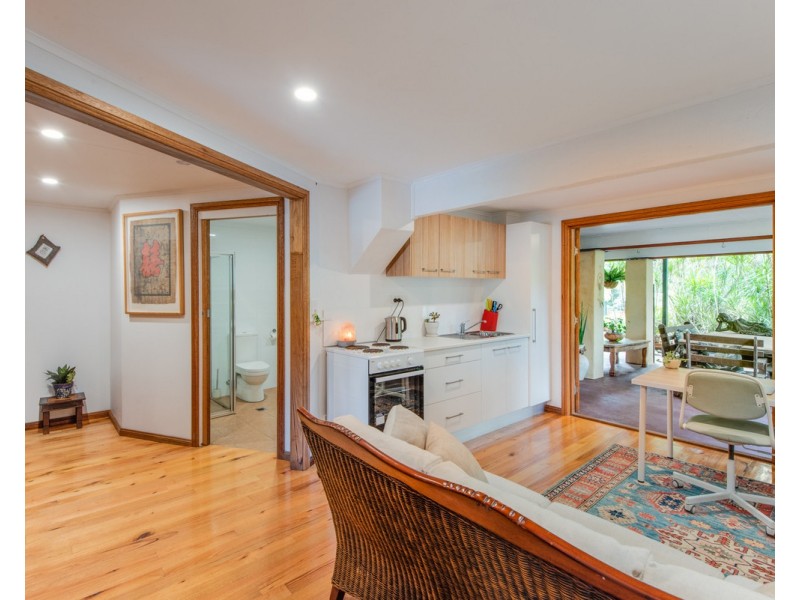 26 Karwin Avenue, Springfield NSW 2250