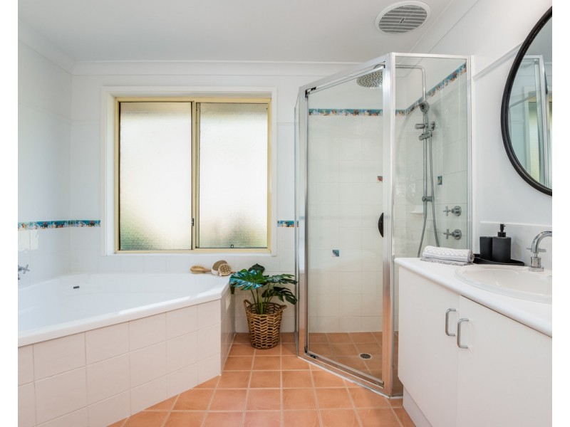 63 Blackbutt Street, Wyoming NSW 2250