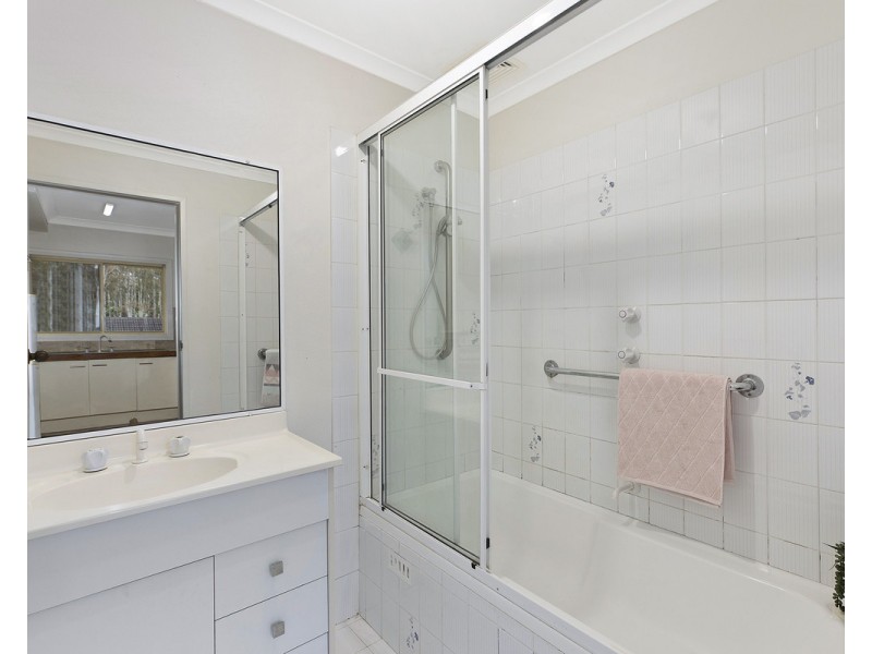 8/70 Karalta Road, Erina NSW 2250