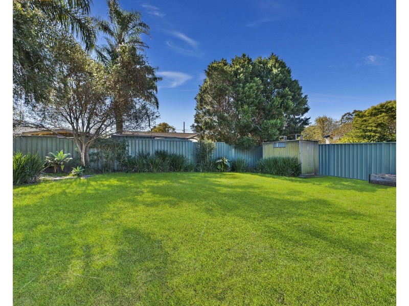 15 Arrawarra Street, Narara NSW 2250
