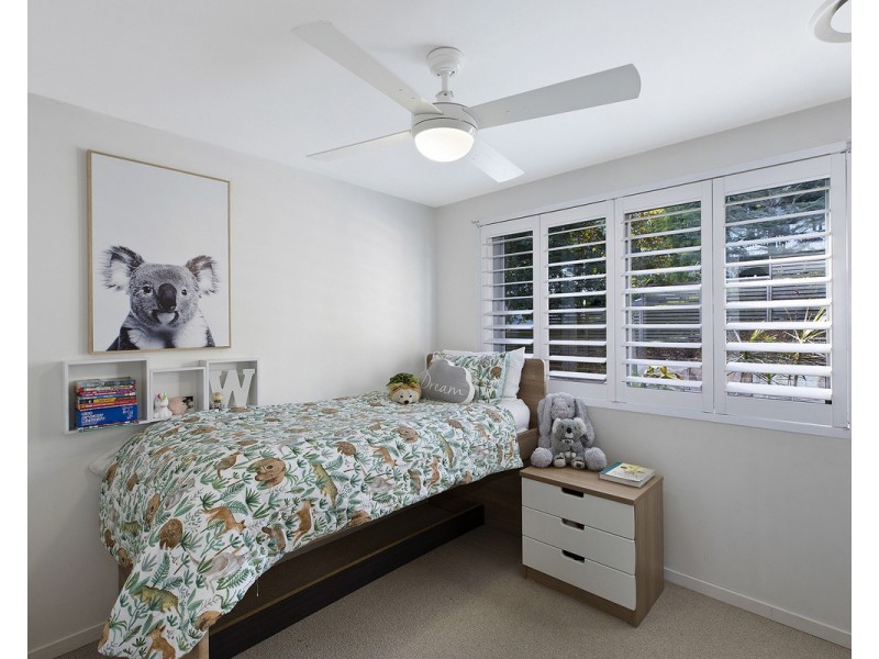 18 Cabbage Tree Avenue, Avoca Beach NSW 2251