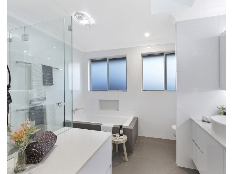 63 Bronzewing Drive, Erina NSW 2250