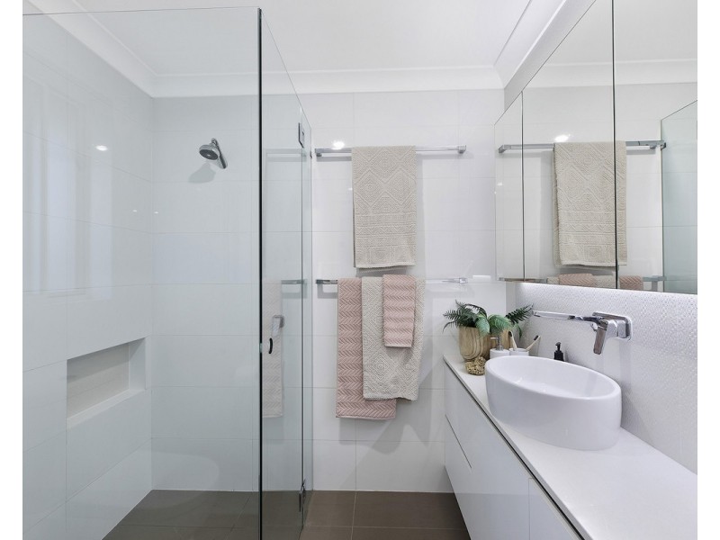 63 Bronzewing Drive, Erina NSW 2250