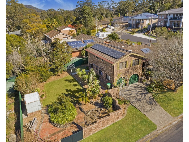 1 Rugby Close, Wyoming NSW 2250