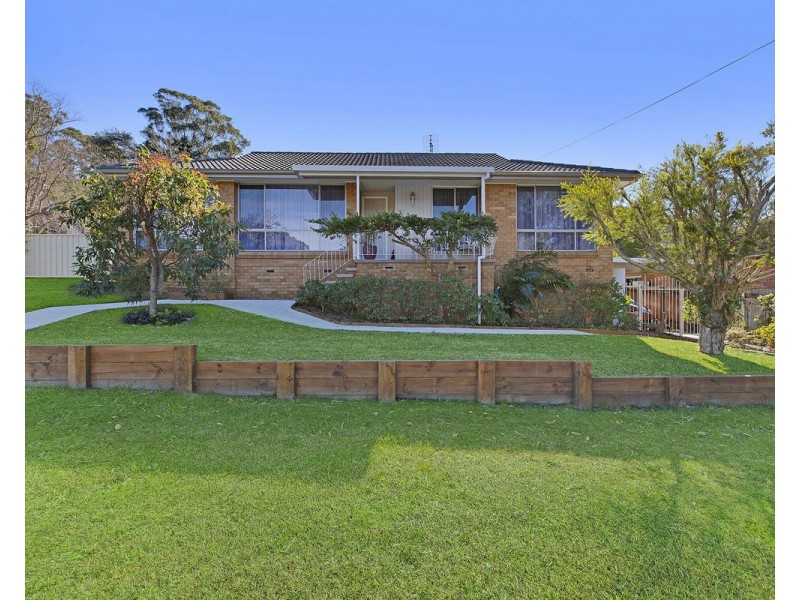 7 Walker Road, Wyoming NSW 2250