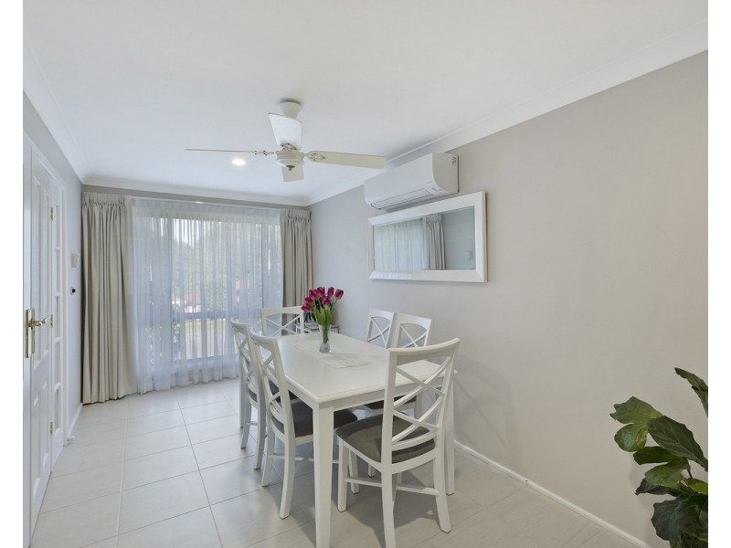 7 Walker Road, Wyoming NSW 2250